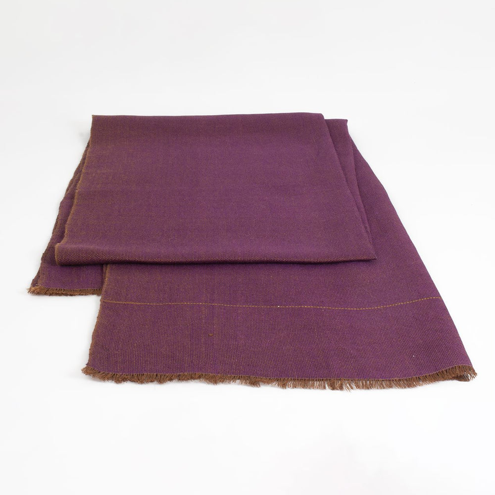 Mantón de lino con raya fina hecho artesanalmente en España por ÁBBATTE