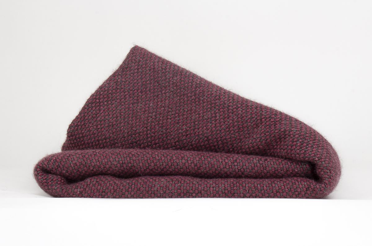 Manta de Alpaca Baby con Seda cereza