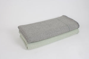 Manta de Alpaca natural gris lluvia