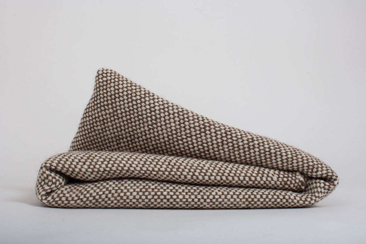 Manta de Alpaca tabaco y cruda