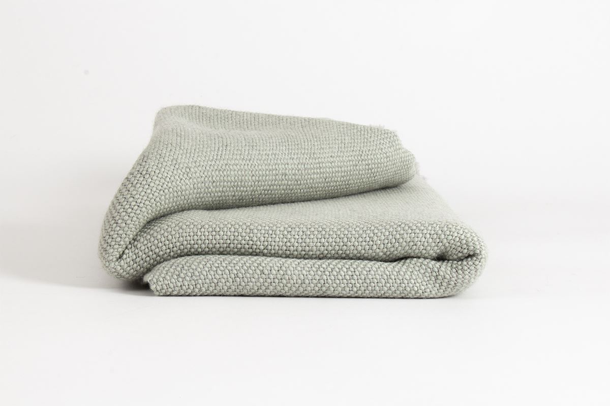 Manta de Lana Merino verde claro con Alpaca