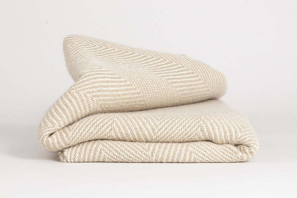 Manta en espiga de Alpaca nuez tostada