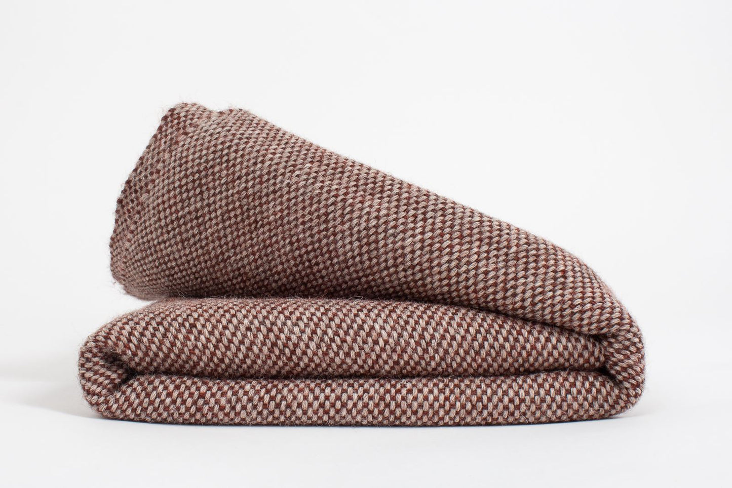 Manta ligera de Alpaca arena y caldero